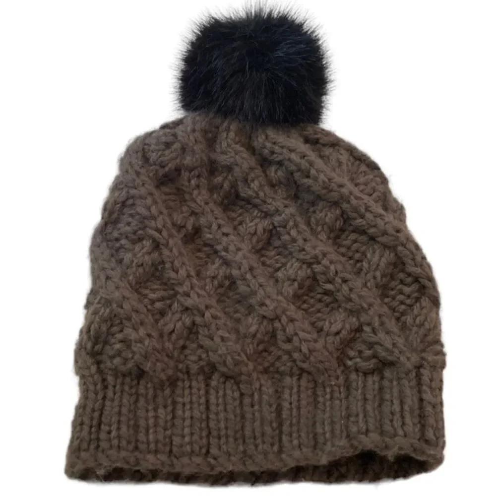 Surell brown knit beanie with black faux fur pom